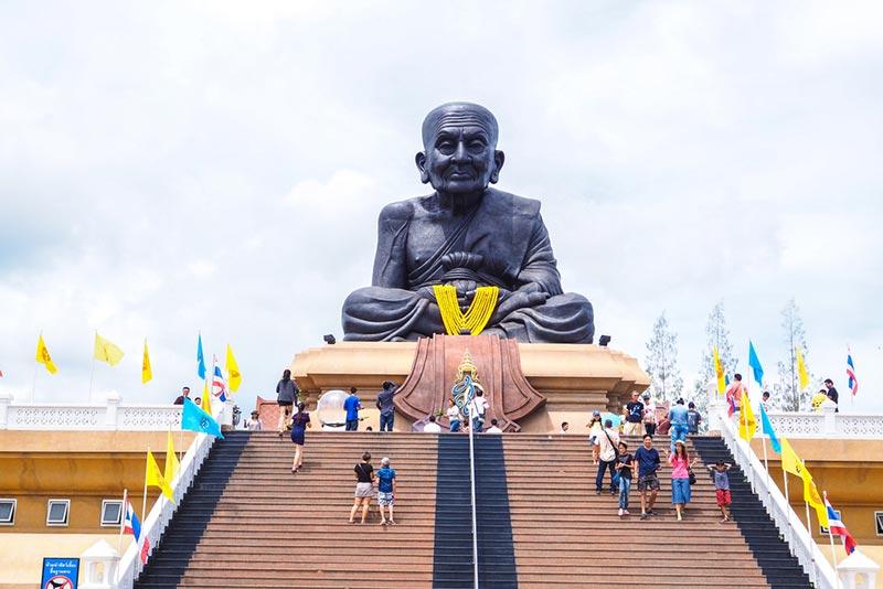 Huay Mongkol Temple, Hua Hin